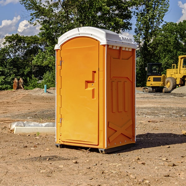 can i customize the exterior of the portable toilets with my event logo or branding in Des Peres Missouri